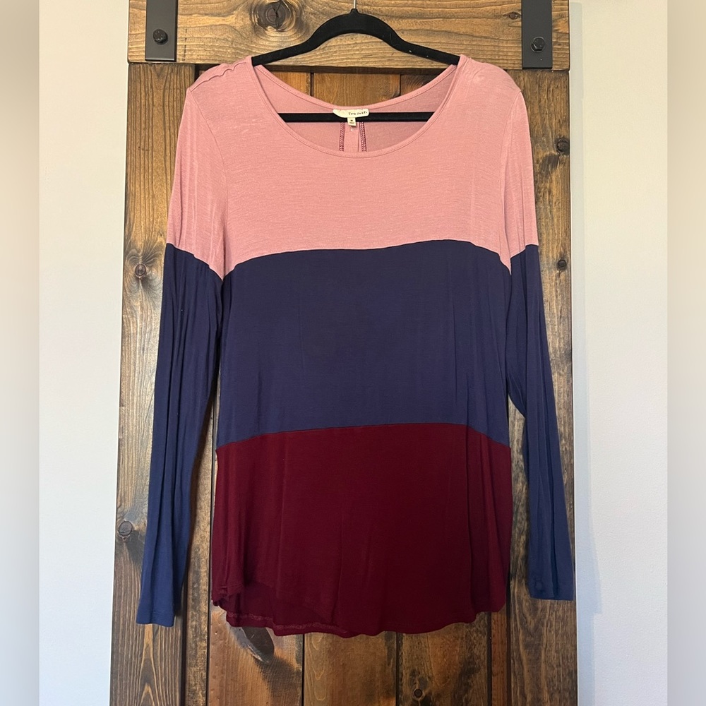 Tru Self women’s color block long sleeve shirt - size medium